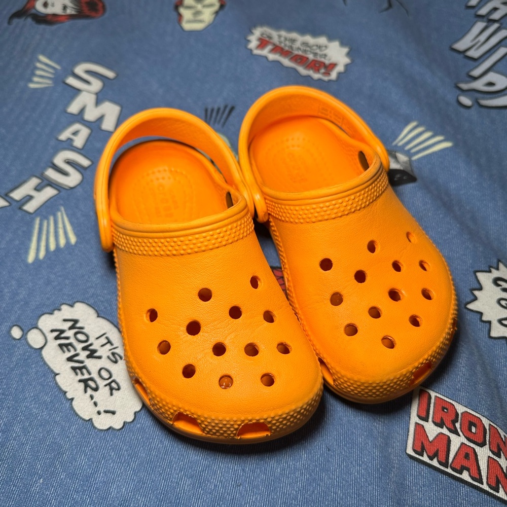 CROCS Kids Orange 9c